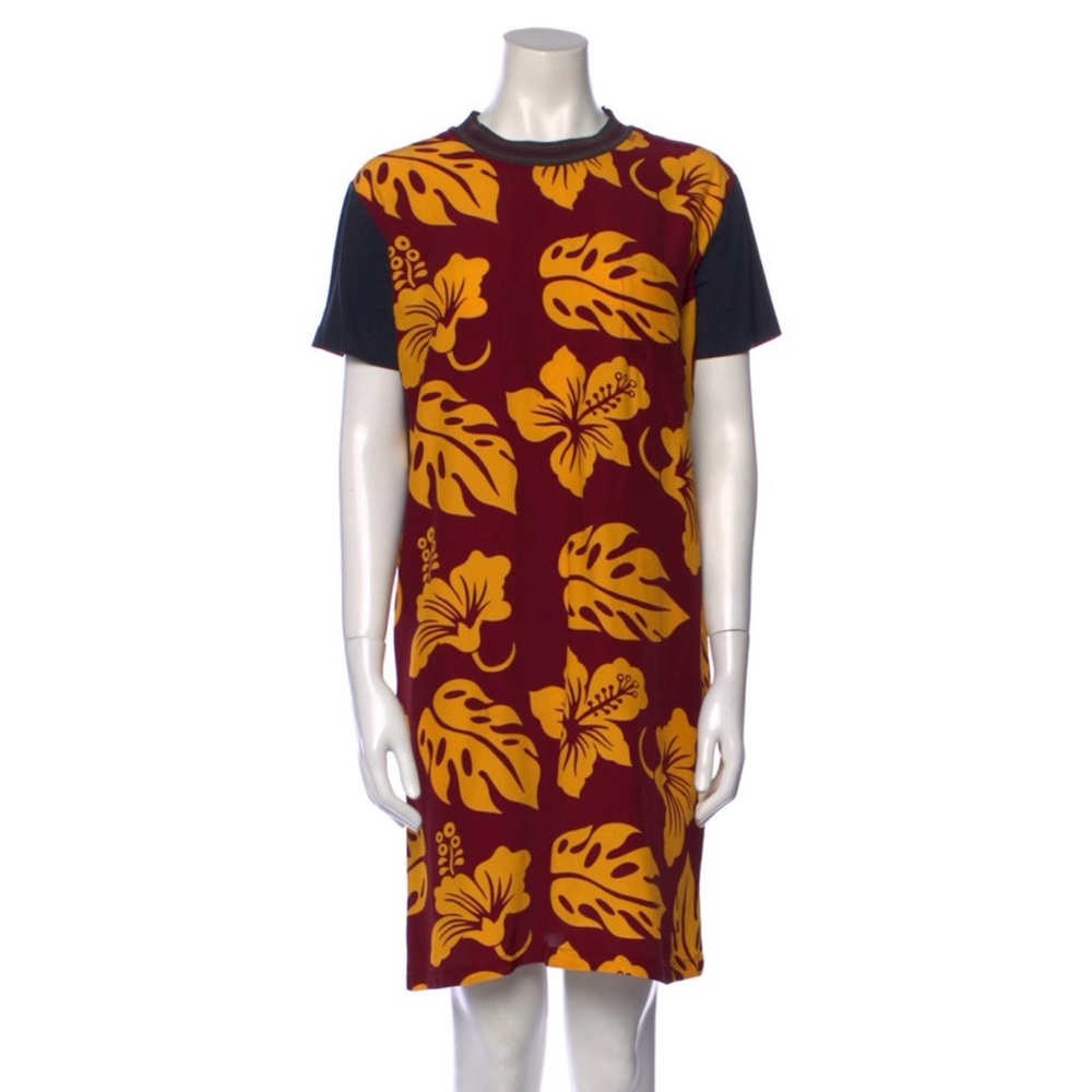 Prada dress in burgundy and navy in excellent condition